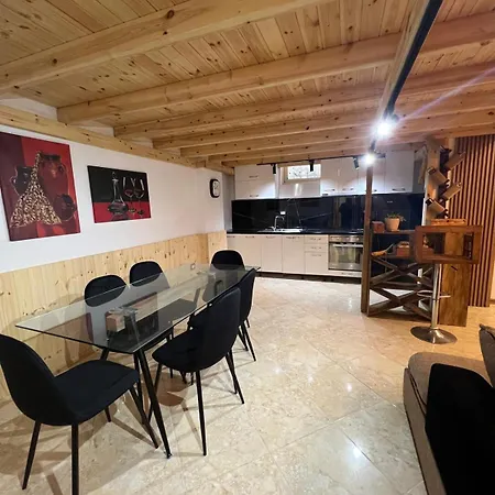 Sun Hill Oasis Apartment Tirana